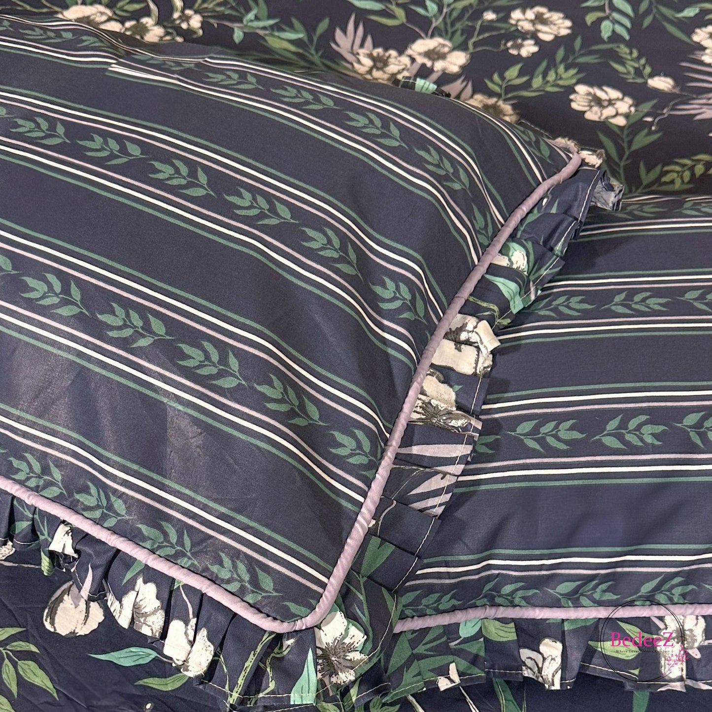 Midnight Blue Floral Frill Cotton Bedsheet (3)