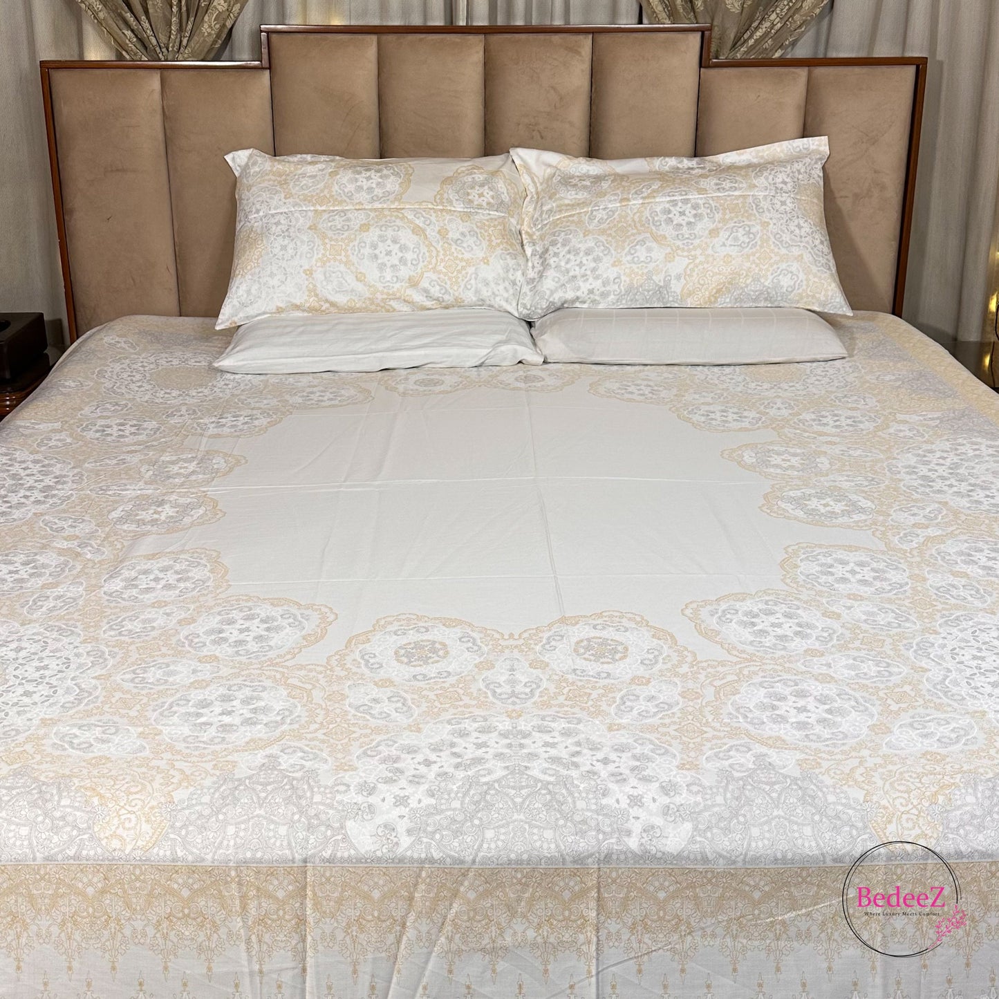 Royal Ivory & Gold Luxury Double Bed Bedsheet Set (1)