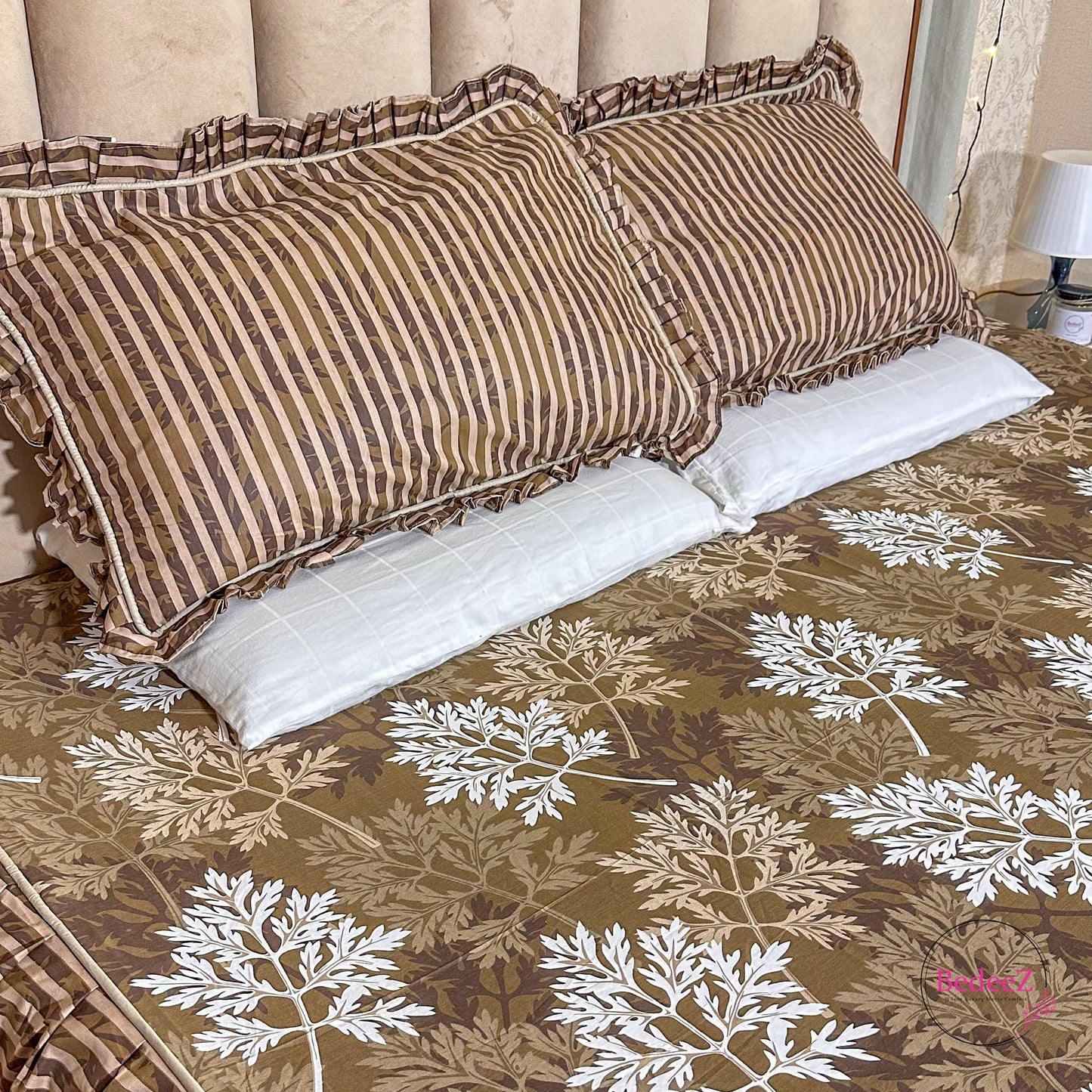 Earthy Brown Tree Print Frill Cotton Bedsheet (2)
