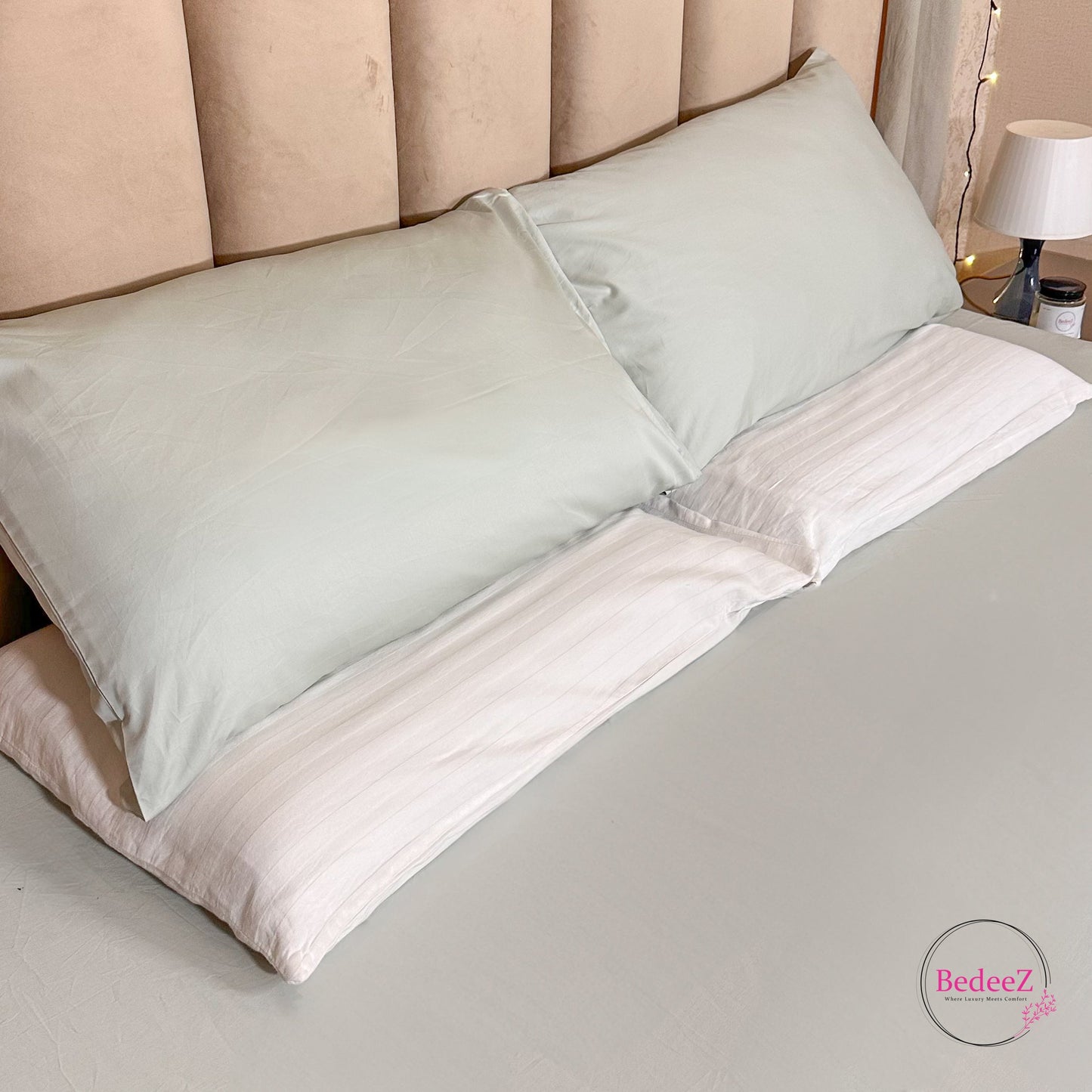 Misty Mint Solid Double Bedsheet Set