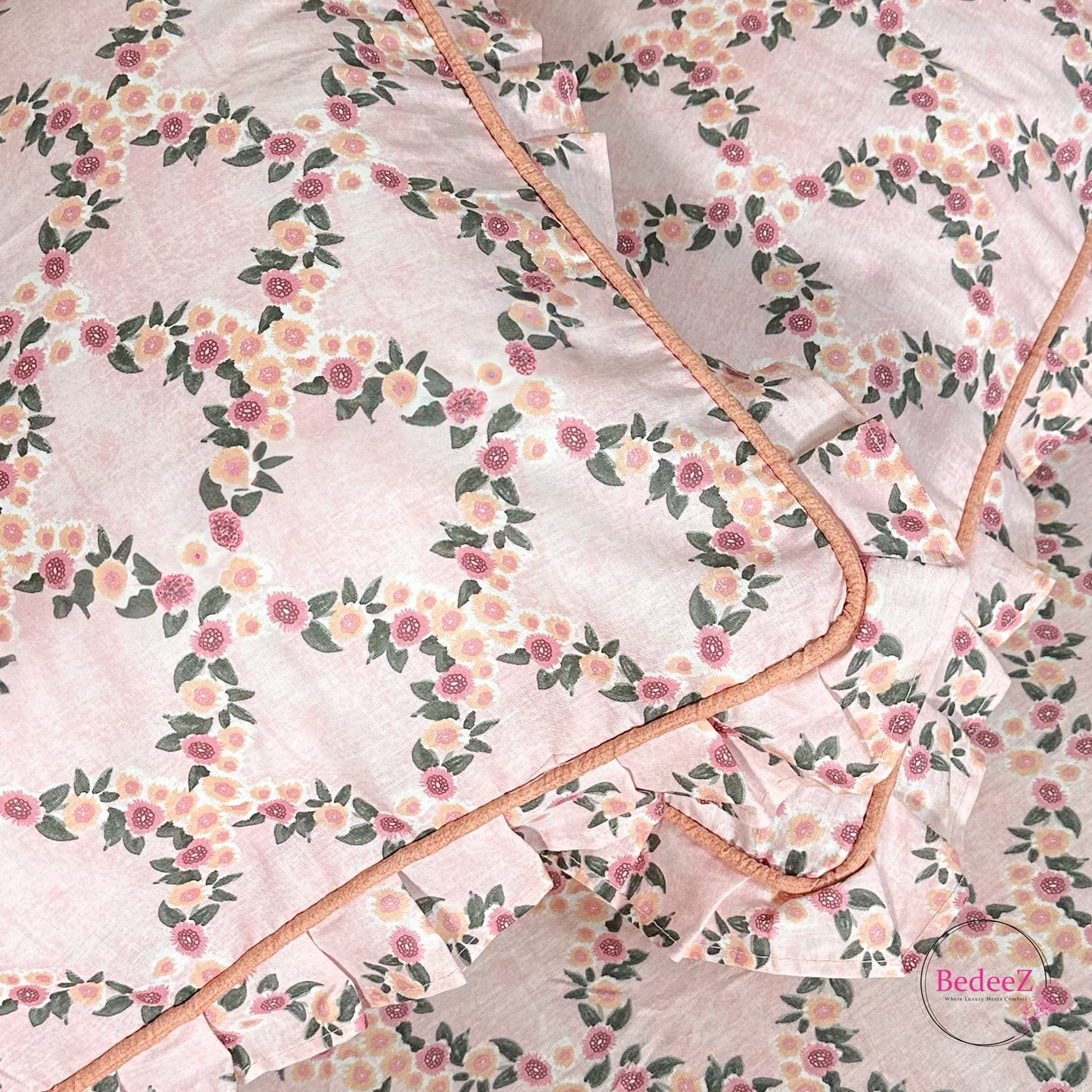 Soft Pink Floral Frill Cotton Bedsheet (3)