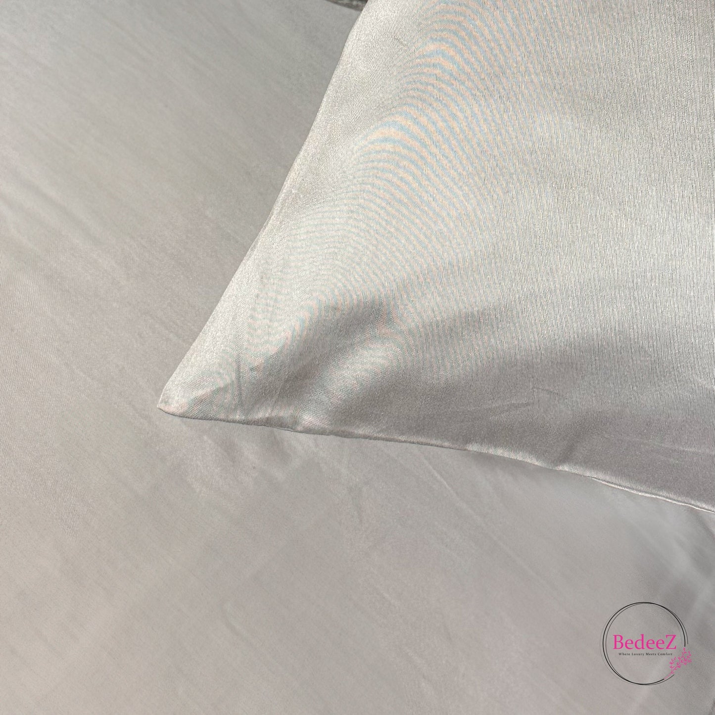 Classic Dove Grey Solid Double Bedsheet Set (4)