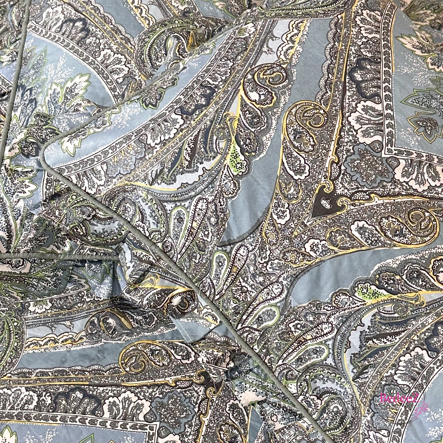 Royal Blue Paisley Frill Cotton Bedsheet (4)