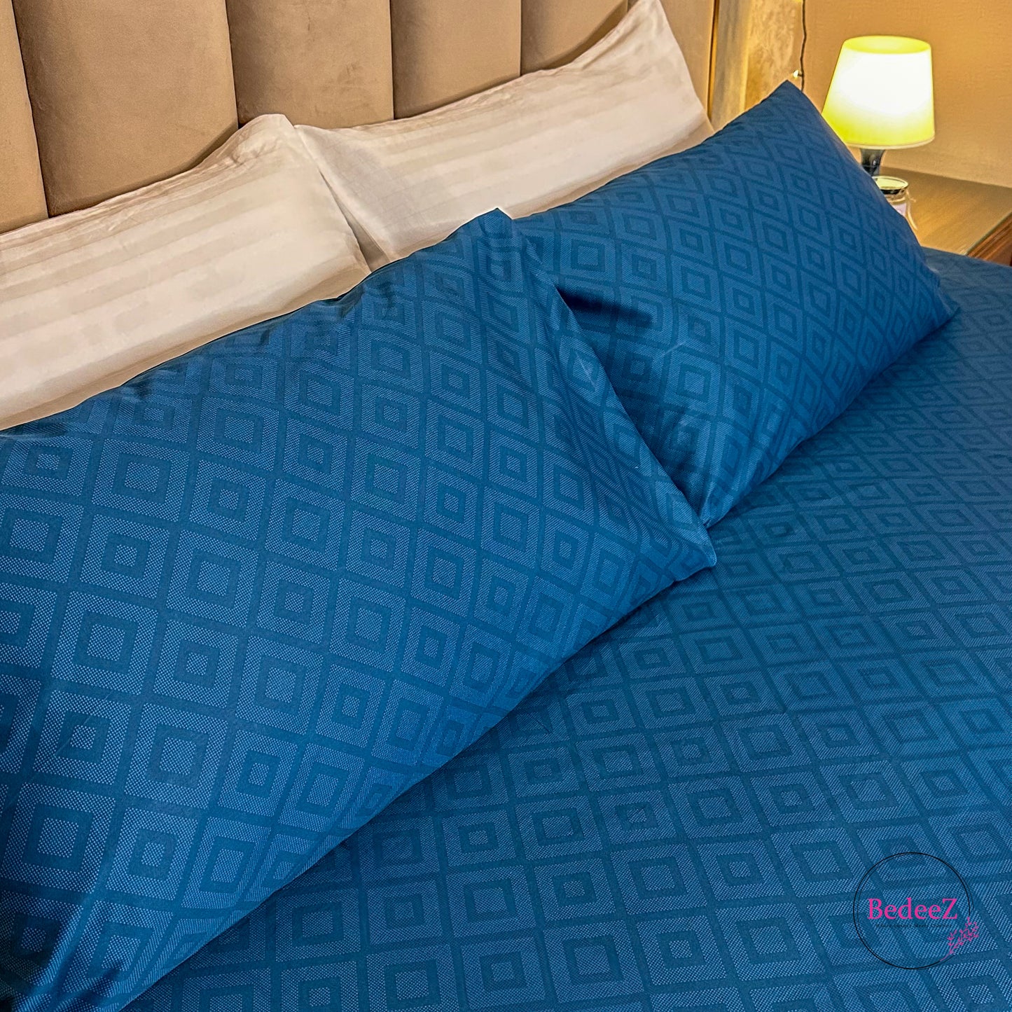 Ocean Blue Diamond Weave Double Bedsheet