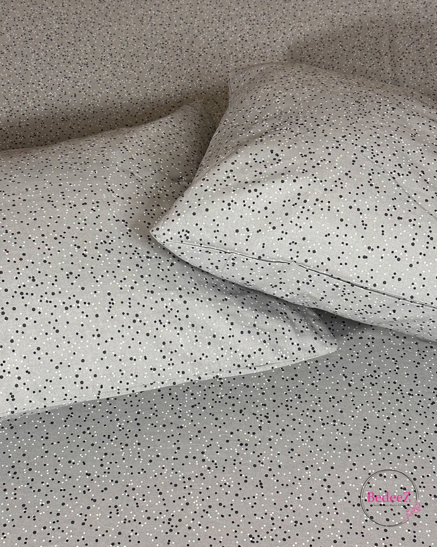 Soft Grey Dotted Double Bed Bedsheet