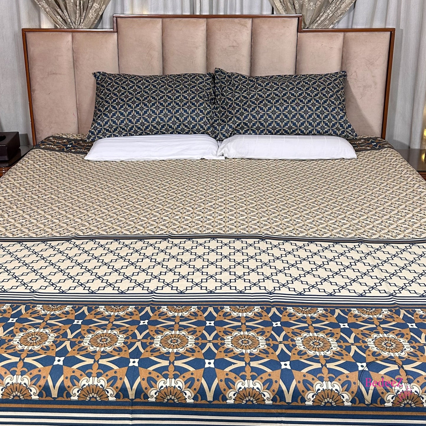 Regal Blue & Beige Geometric Double Bed Bedsheet Set