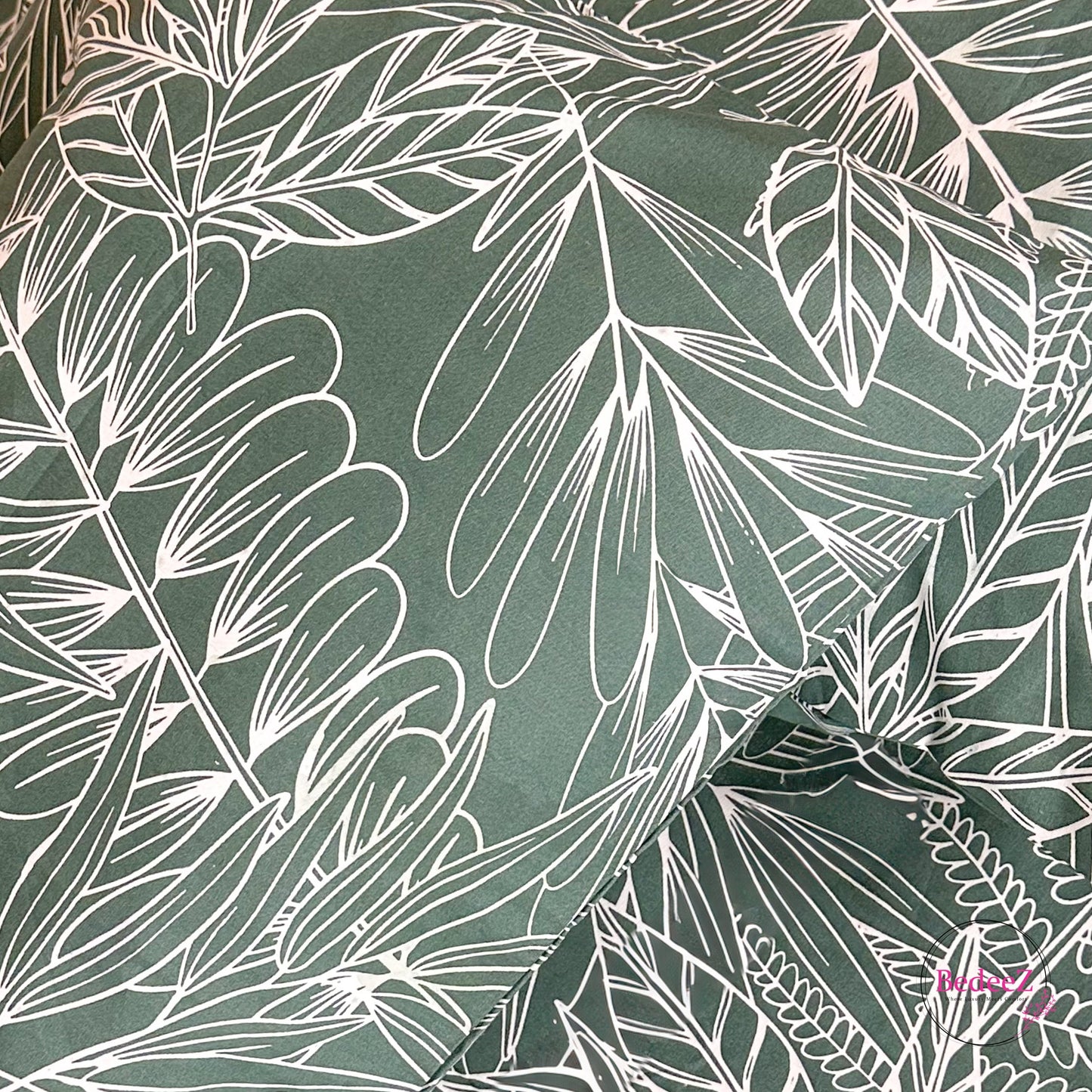 Tropical Green Leaf Print Cotton Double Bed Bedsheet (3)