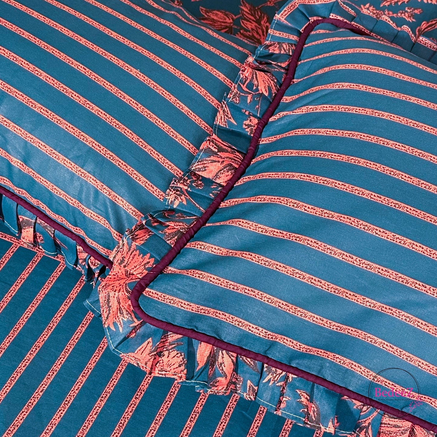 Royal Blue & Red Floral Frill Cotton Bedsheet (3)