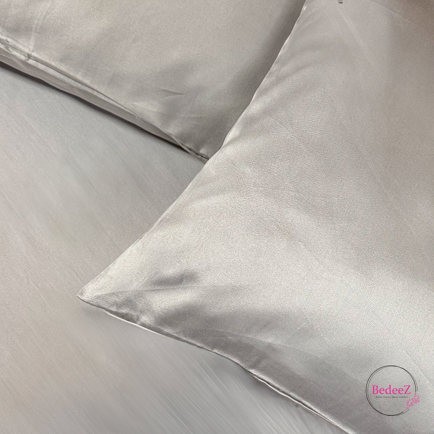 Classic Dove Grey Solid Double Bedsheet Set (3)