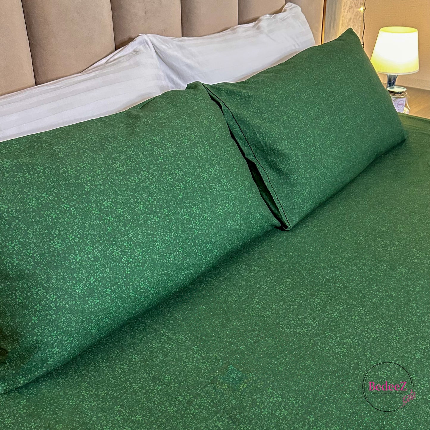 Emerald Green Textured Double Bedsheet