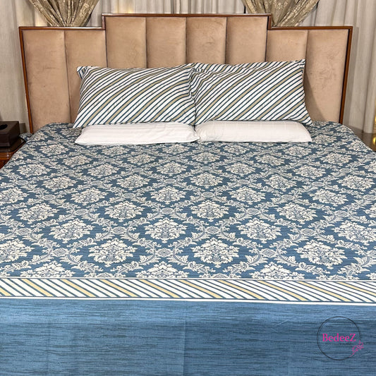 Elegant Blue & White Floral Double Bed Bedsheet Set
