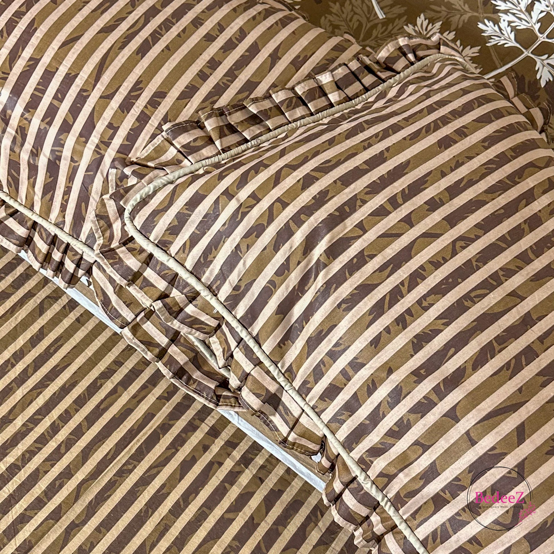Earthy Brown Tree Print Frill Cotton Bedsheet (4)