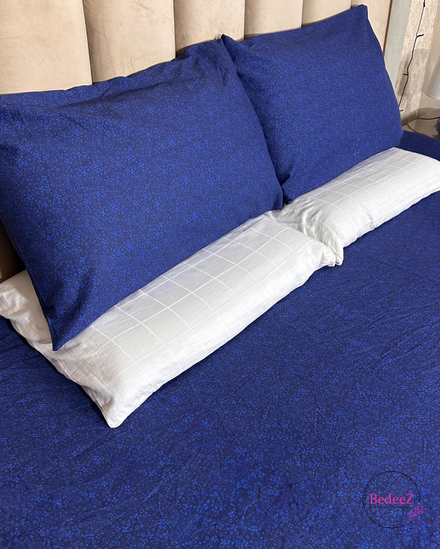 Royal Blue Textured Double Bed Bedsheet