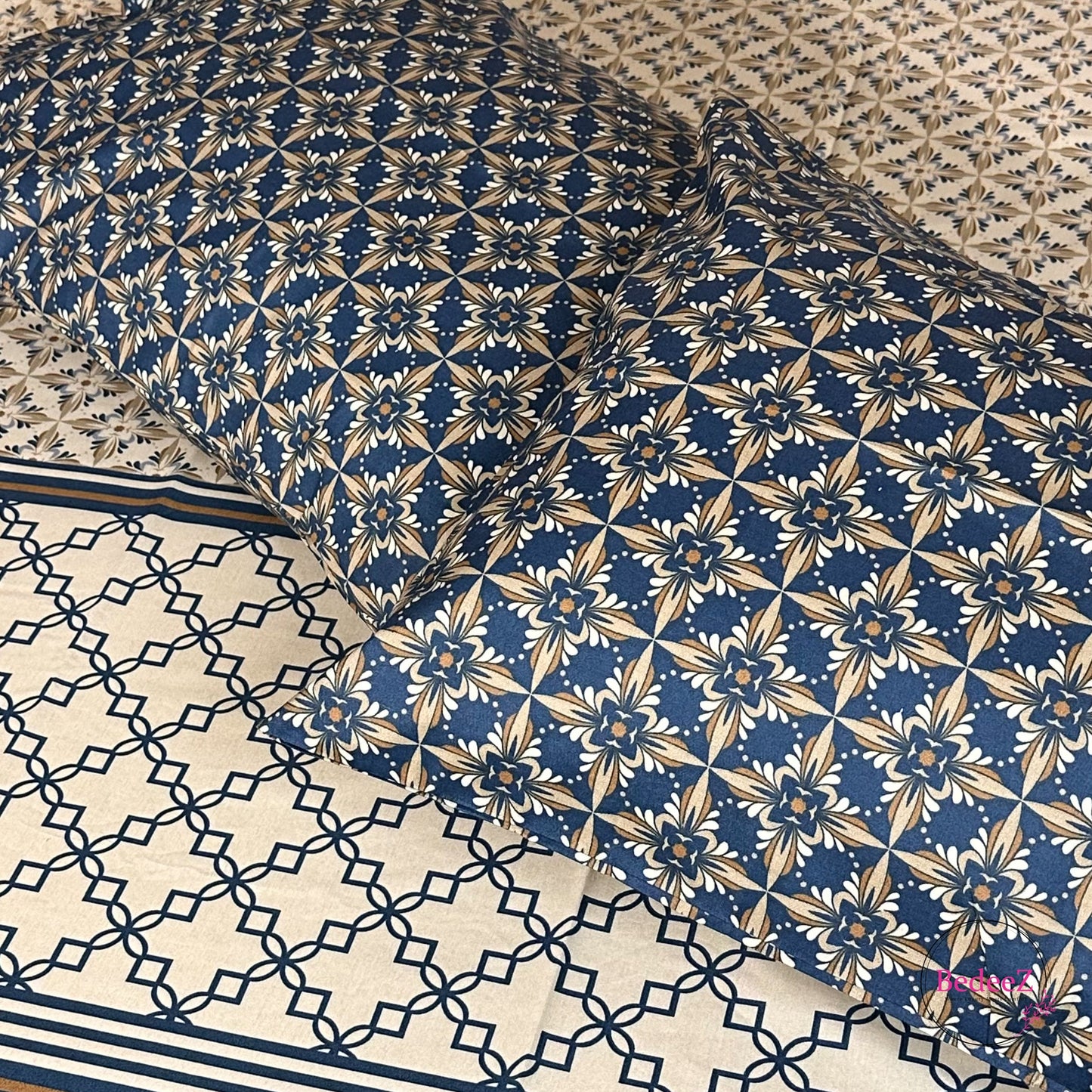 Regal Blue & Beige Geometric Double Bed Bedsheet Set