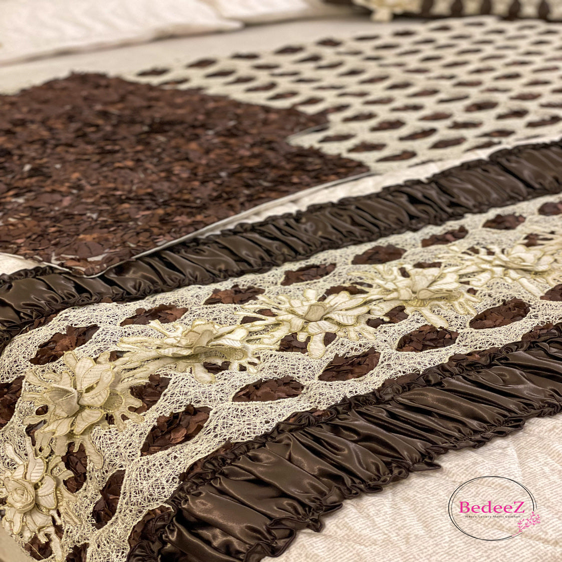 Vintage Charm Bedspread Set5.0